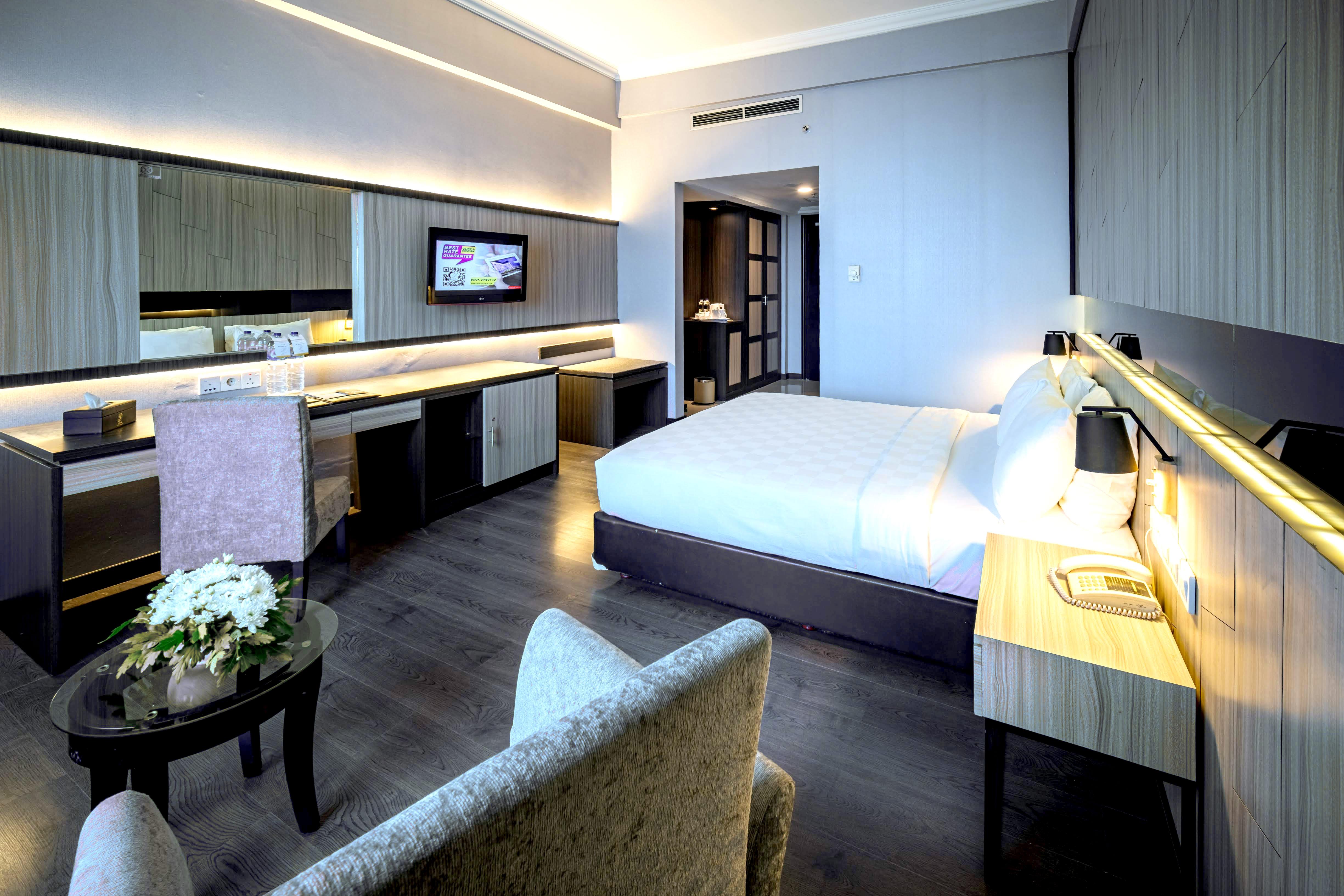 Grand Jatra Hotel Pekanbaru Exterior foto